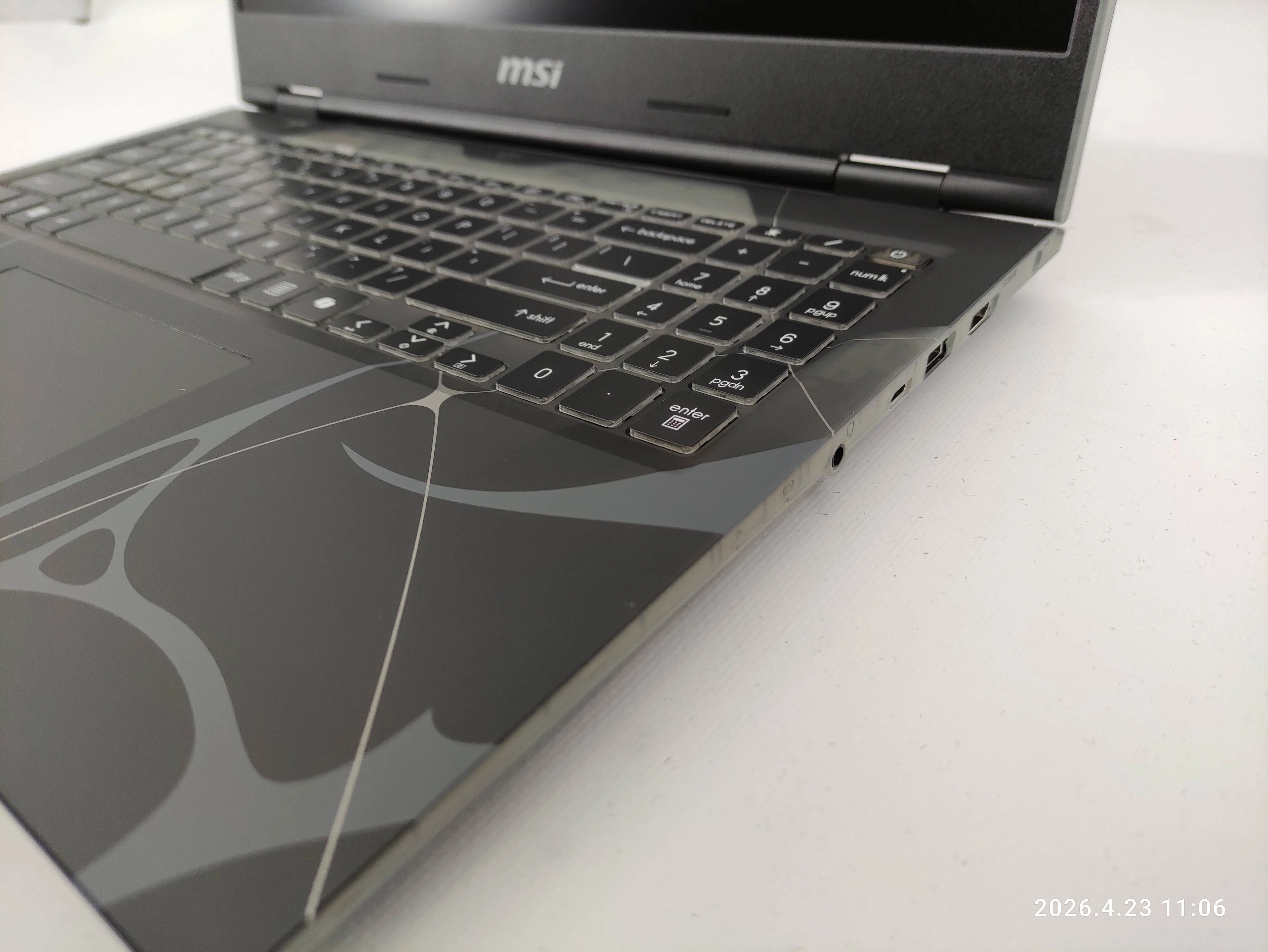 Cyborg 15 B2RWFKG-261NL - Laptop Refurbished - Image 7