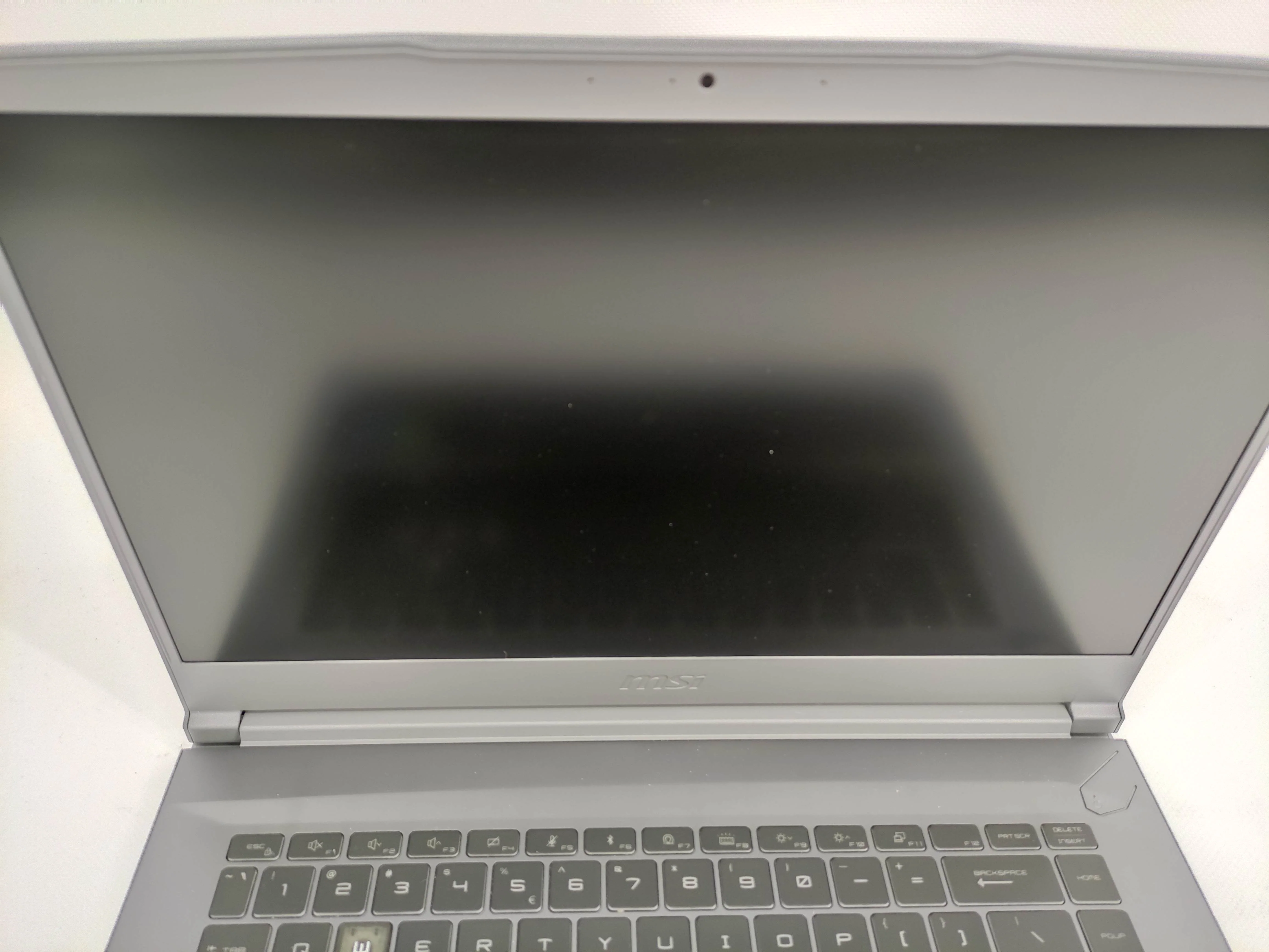 Thin 15 B12UCX-1257NL - Refurbished - Image 4